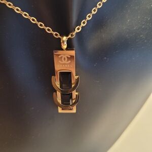 STUNNING FASHION C NECKLACE AND EARRING SET